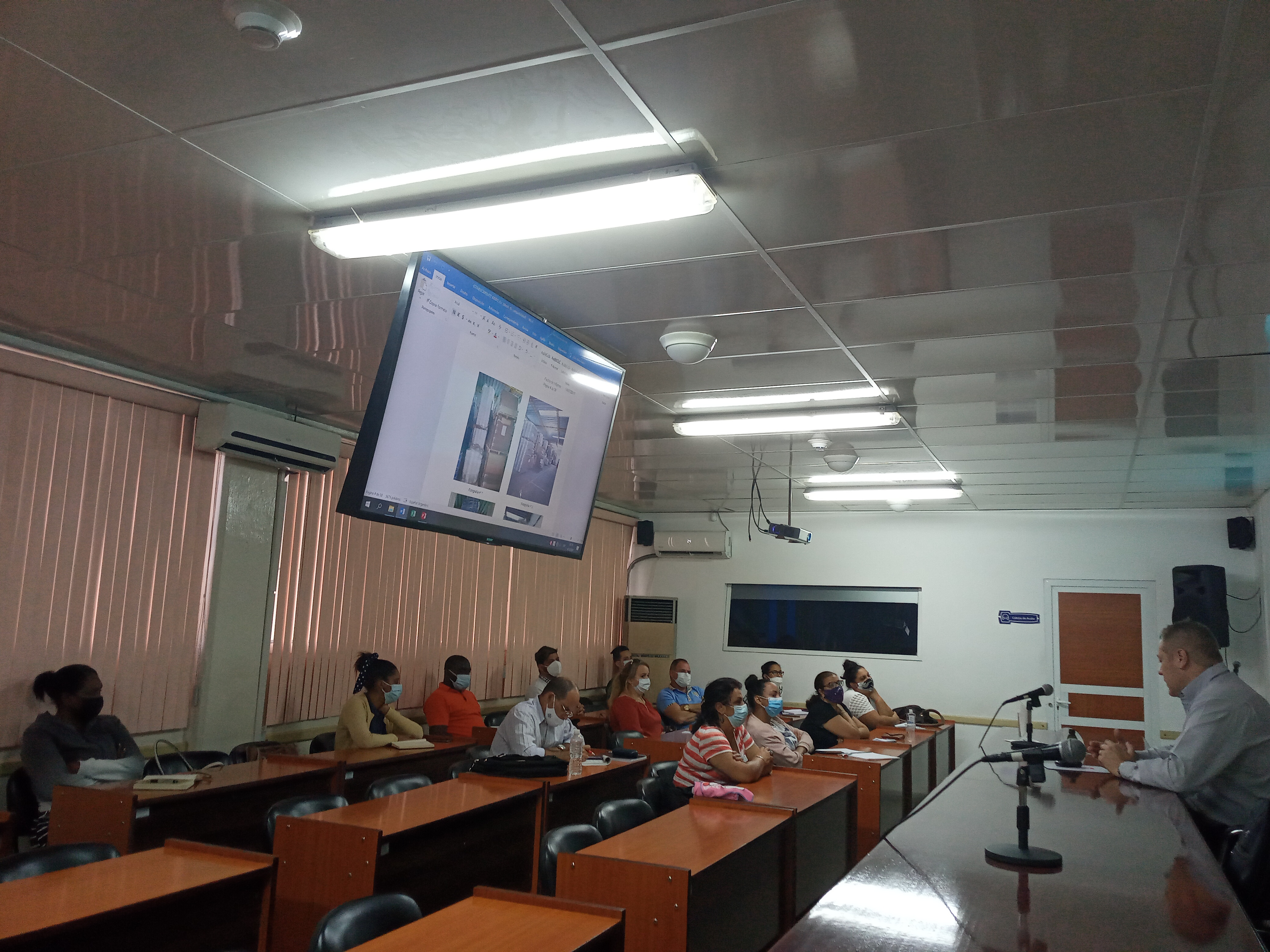 Cuba: workshops and training on the packaging sector
